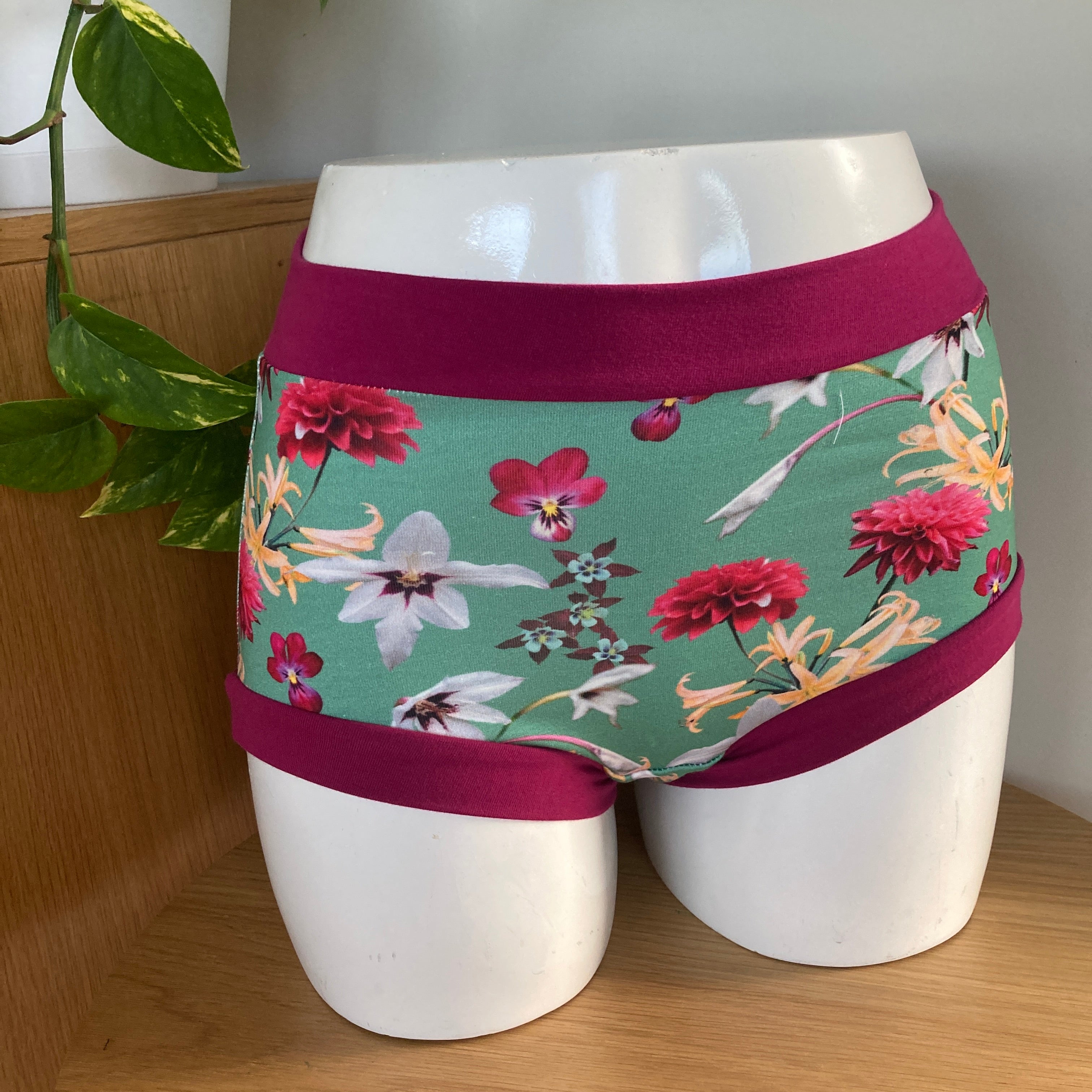 Green floral, Full Briefs