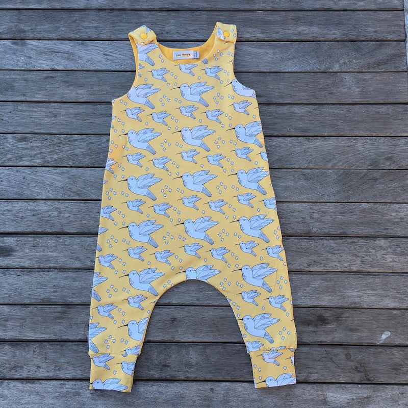Mustard birds, Harem romper