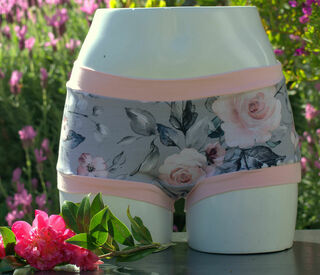 Roses, undies